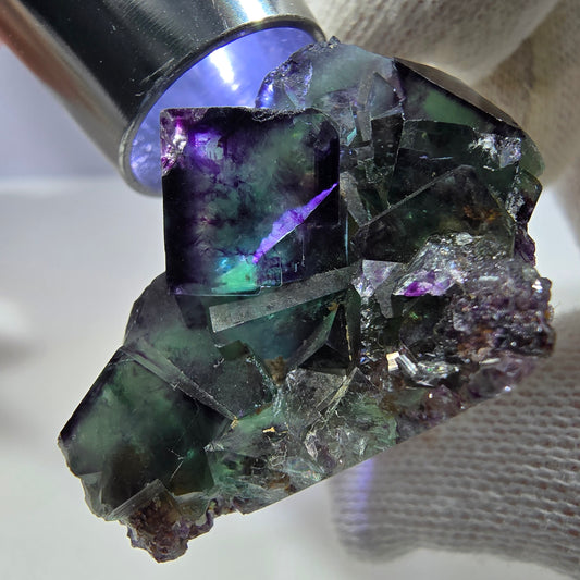 Klare Phantom Fluorit Würfel Stufe zonal grün lila Okorusu, Namibia 41*28*23mm