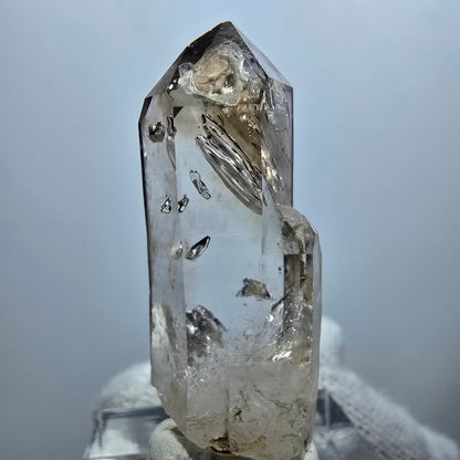 Pointe de quartz fumé fantôme Enhydro, 1x Bubble Goboboseb, Namibie 40 x 15 x 10 mm 