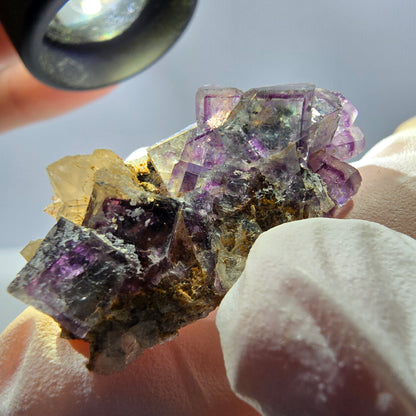 Rare cube de fluorite fantôme, spécimen de quartz vert violet Okorusu Namibie 34 x 21 x 13 mm 