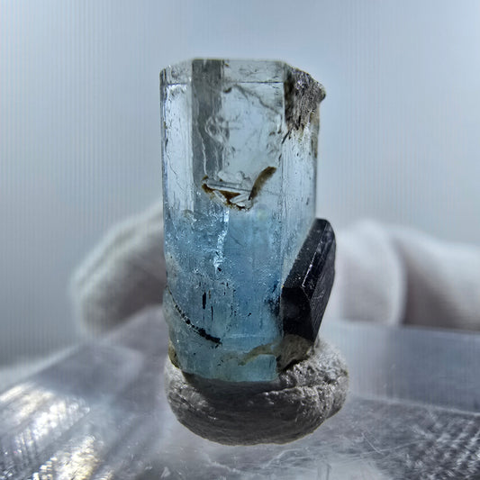 Aigue-marine Setlene, tourmaline Schörl stade Erongo, Namibie 14*9*7mm 