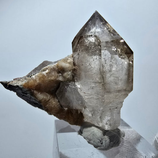Amas de quartz fumé fantôme transparent, Goboboseb, Namibie, 39 x 36 x 28 mm 