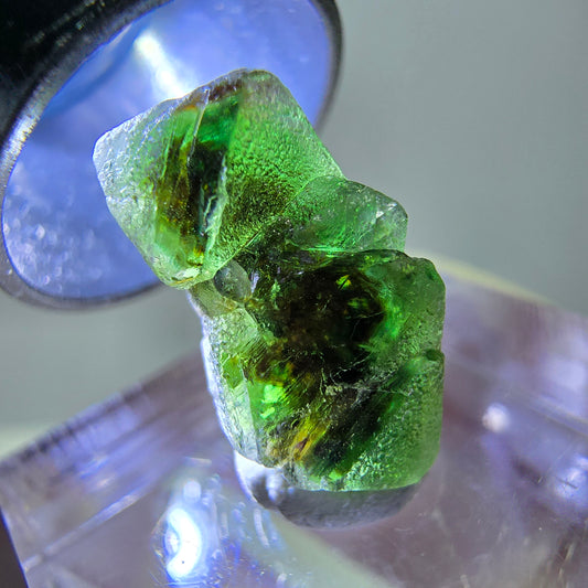 Spécimen hexagonal de cube de fluorite fantôme, Erongo, Namibie, 17 x 10 x 10 mm 