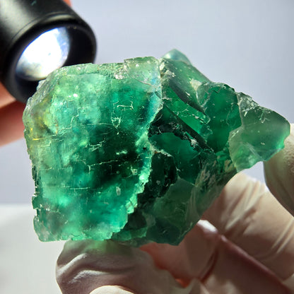 Spécimen de cube de fluorite fantôme transparente, vert parqueté Okorusu, Namibie 54 x 49 x 32 mm 