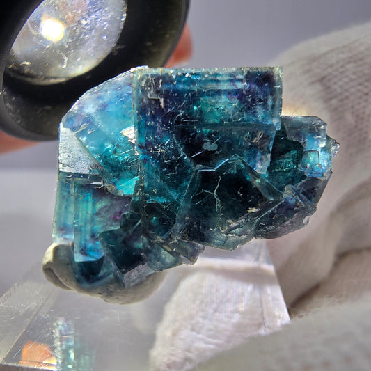Spécimen de cube de fluorite fantôme, zonal – Nouvelle découverte ! Okorusu, Namibie, 30 x 20 x 17 mm 