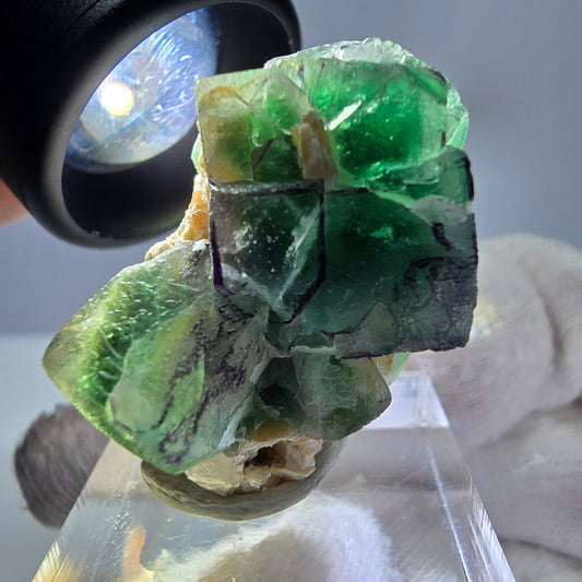 Cube de fluorite fantôme zonal, muscovite, spécimen d'hyalite, Erongo, Namibie, 34 x 28 x 22 mm 