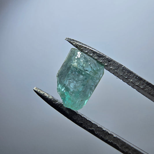 Cristal d'émeraude rare, vert Colombie #7964
