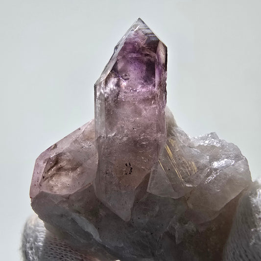 Rare sceptre d'améthyste fantôme sur scène matricielle Brandberg, Namibie 53*45*19mm 