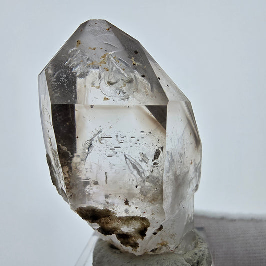 Enhydro Phantom Quartz fumé Sceptre Tip 1x Bubble Goboboseb, Namibie 47*30*22mm 