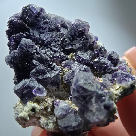 Phantom fluorite, hyalite, muscovite, orthoclase stage Erongo, Namibia 40*38*26mm 
