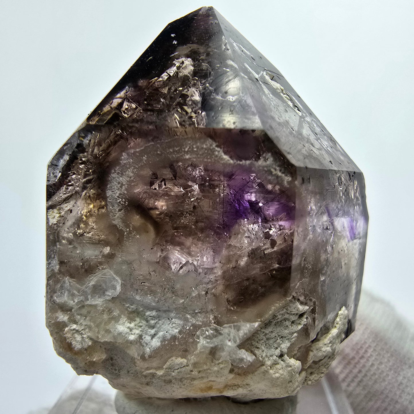 Phantom Amethyst Zepter Kristall Goboboseb Namibia 37*31*23mm Mineraliensammlung