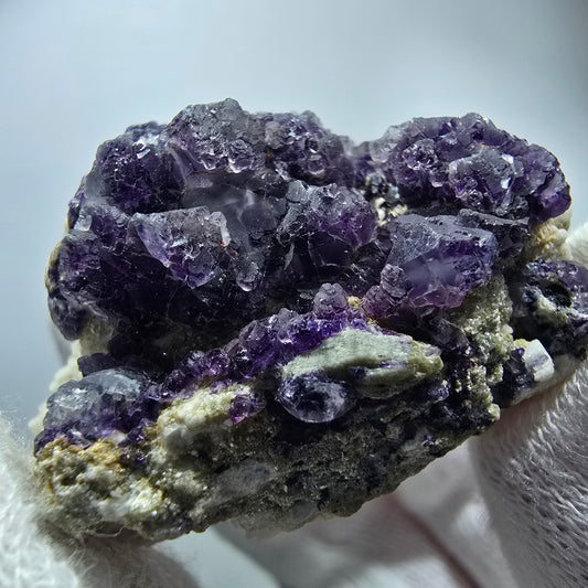 Phantom fluorite, hyalite, muscovite, orthoclase stage Erongo, Namibia 43*41*30mm 