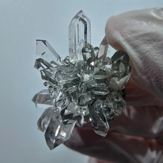 Quartz Starburst, spécimen de chlorite, mine Streep, Goboboseb, Namibie, 32 x 25 x 20 mm 