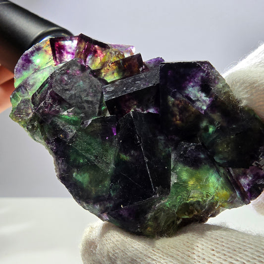 Spécimen de cube de fluorite fantôme transparent, parqueté, zonal, Okorusu, Namibie, 76 x 46 x 28 mm 