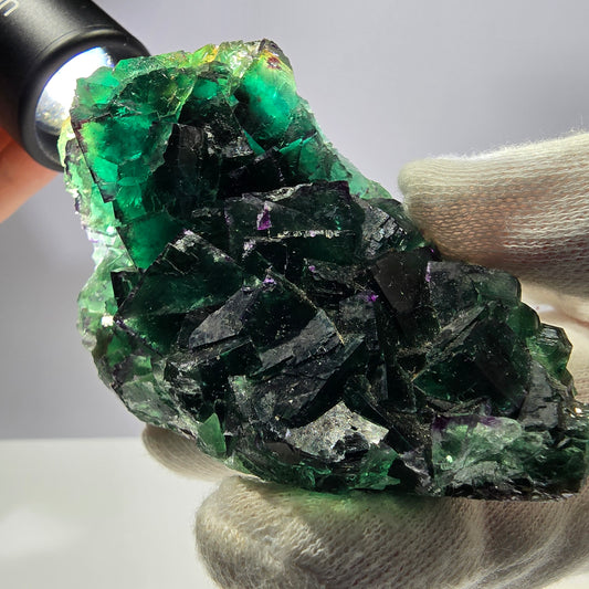 Cube de fluorite fantôme parqueté, zonal Okorusu Namibie 82*57*47mm 