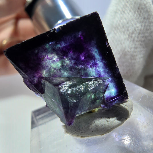 Klare Phantom Fluorit Würfel Stufe zonal grün lila Okorusu, Namibia 23*17*22mm