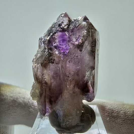 Améthyste fantôme rare, sceptre DT, amas Brandberg, Namibie, 50 x 26 x 24 mm 