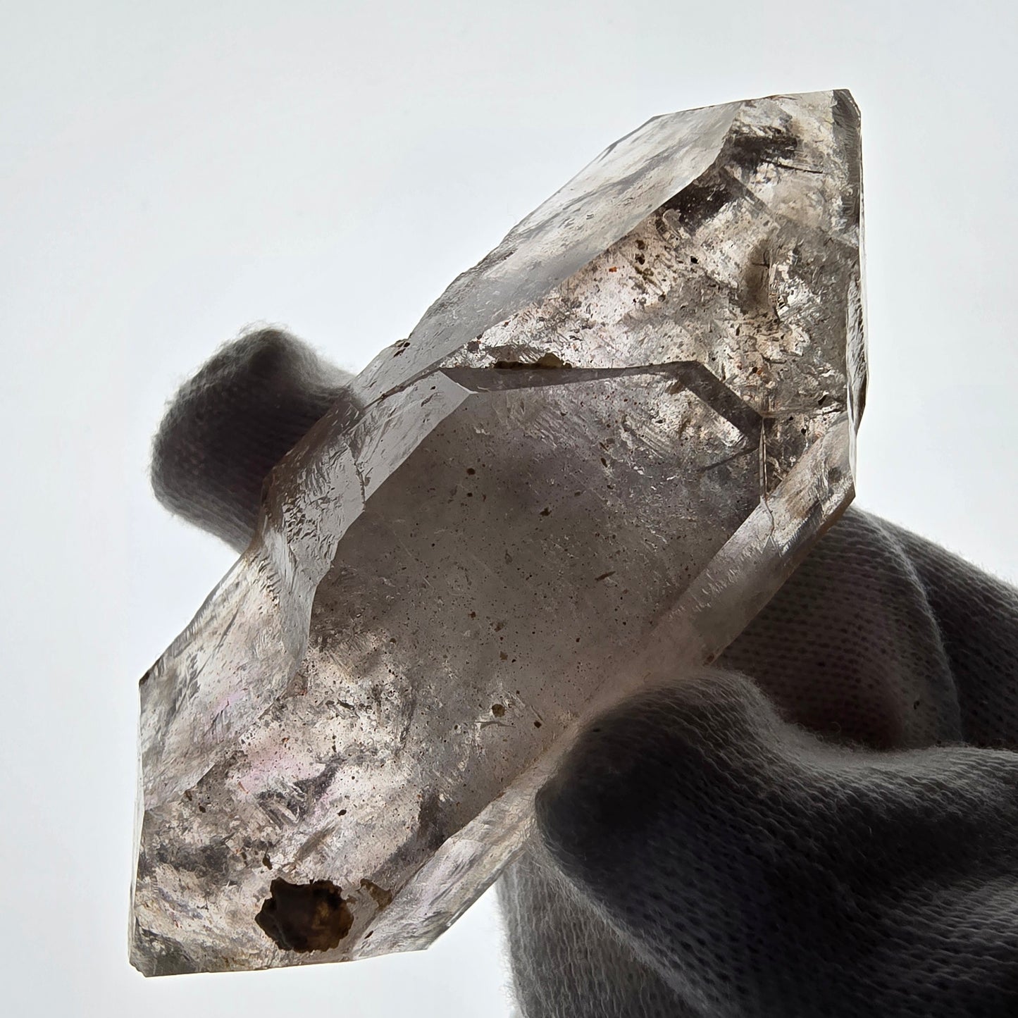 Quartz fumé squelette Enhydro DT, calcite UV, 1 poche Bubble Valentine, Namibie 87 x 34 x 24 mm 