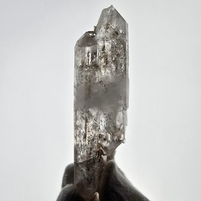 Sceptre de poche Saint-Valentin en hématite fantôme squelette, quartz fumé, Namibie, 114 x 39 x 23 mm 