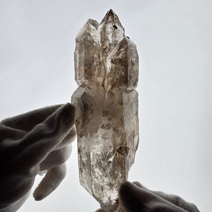 Sceptre fantôme squelette XL en quartz fumé DT, poche Saint-Valentin en calcite UV, Namibie 191 x 60 x 51 mm 