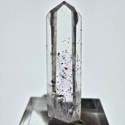 Quartz fumé Harlequin Phantom, mine Point Streep, Goboboseb, Namibie, 36 x 10 x 8 mm 