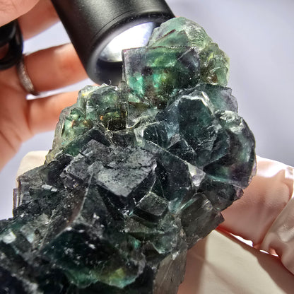 Spécimen de cube de fluorite fantôme, parqueté vert-brun Okorusu, Namibie 89 x 42 x 26 mm 