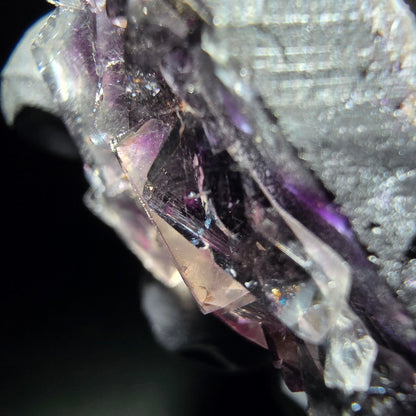 Stade de cube de fluorite fantôme violet Okorusu namibie 47*23*12mm collection minérale