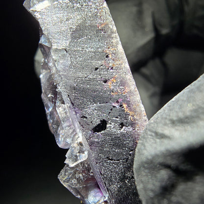 Stade de cube de fluorite fantôme violet Okorusu namibie 47*23*12mm collection minérale