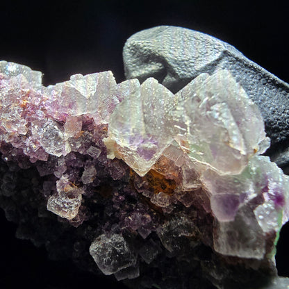 Phantom Fluorite Cube Tier Violet Vert Blanc Erongo, Namibie 55*35*21mm Collection