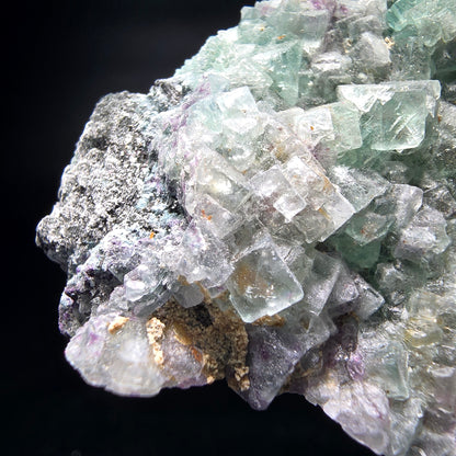 Grands cubes de fluorite zonaux, niveau de quartz vert violet Erongo, Namibie 124*59*27mm