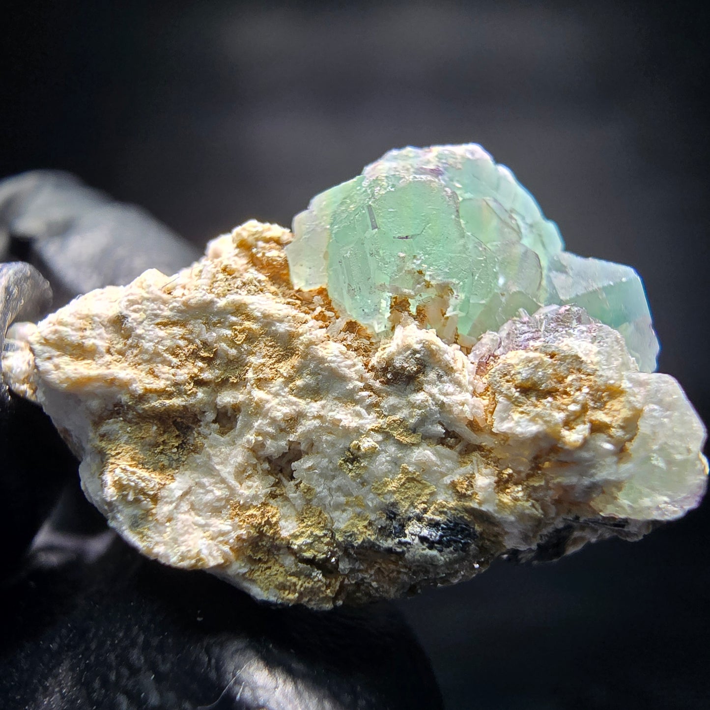 Fluorite Zonare, muscovite, stade orthoclase Erongo, namibie, Collection 32*26*16mm