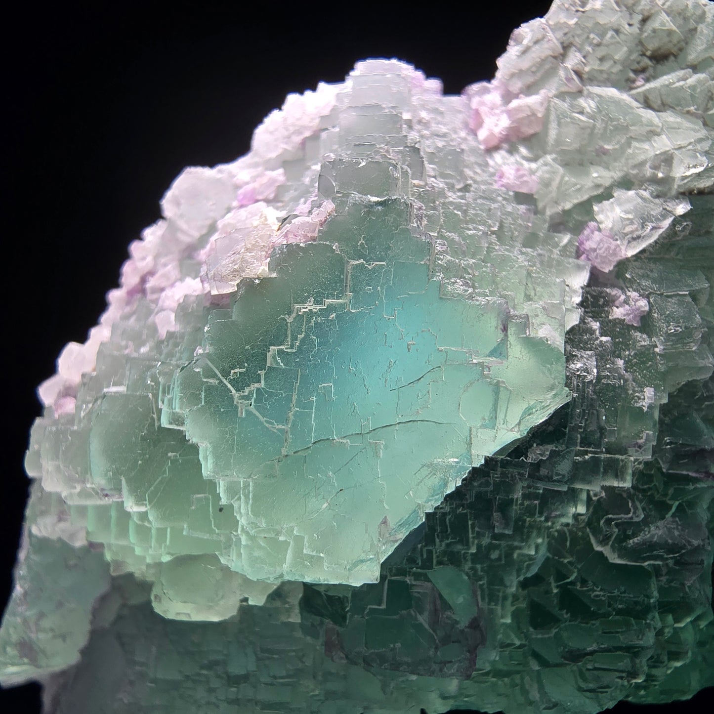 Zonare Phantom Fluorite Cube Stepped Omehane, Namibie 75*47*26mm Collection
