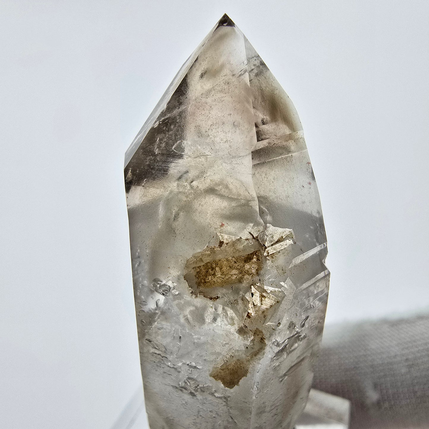 Enhydro Phantom Quartz fumé Sceptre Tip 1x Bubble Goboboseb, Namibie 50*19*18mm 