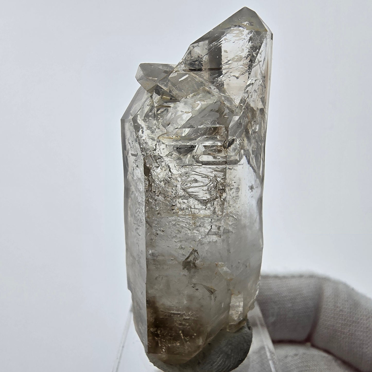 Enhydro Phantom Smoky Quartz Sceptre Tip 3x Bubble Goboboseb, Namibie 61*26*20mm 