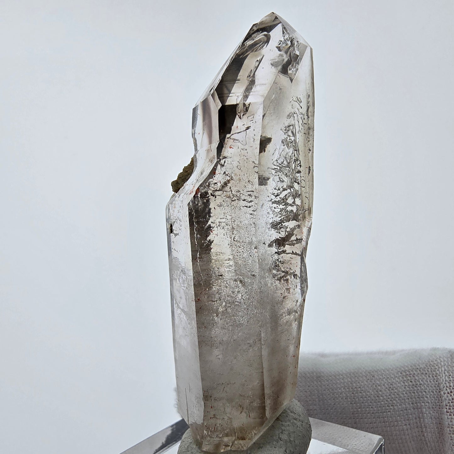 Enhydro Phantom Smoky Quartz Sceptre Tip 1x Bubble Goboboseb, Namibie 61*19*16mm 