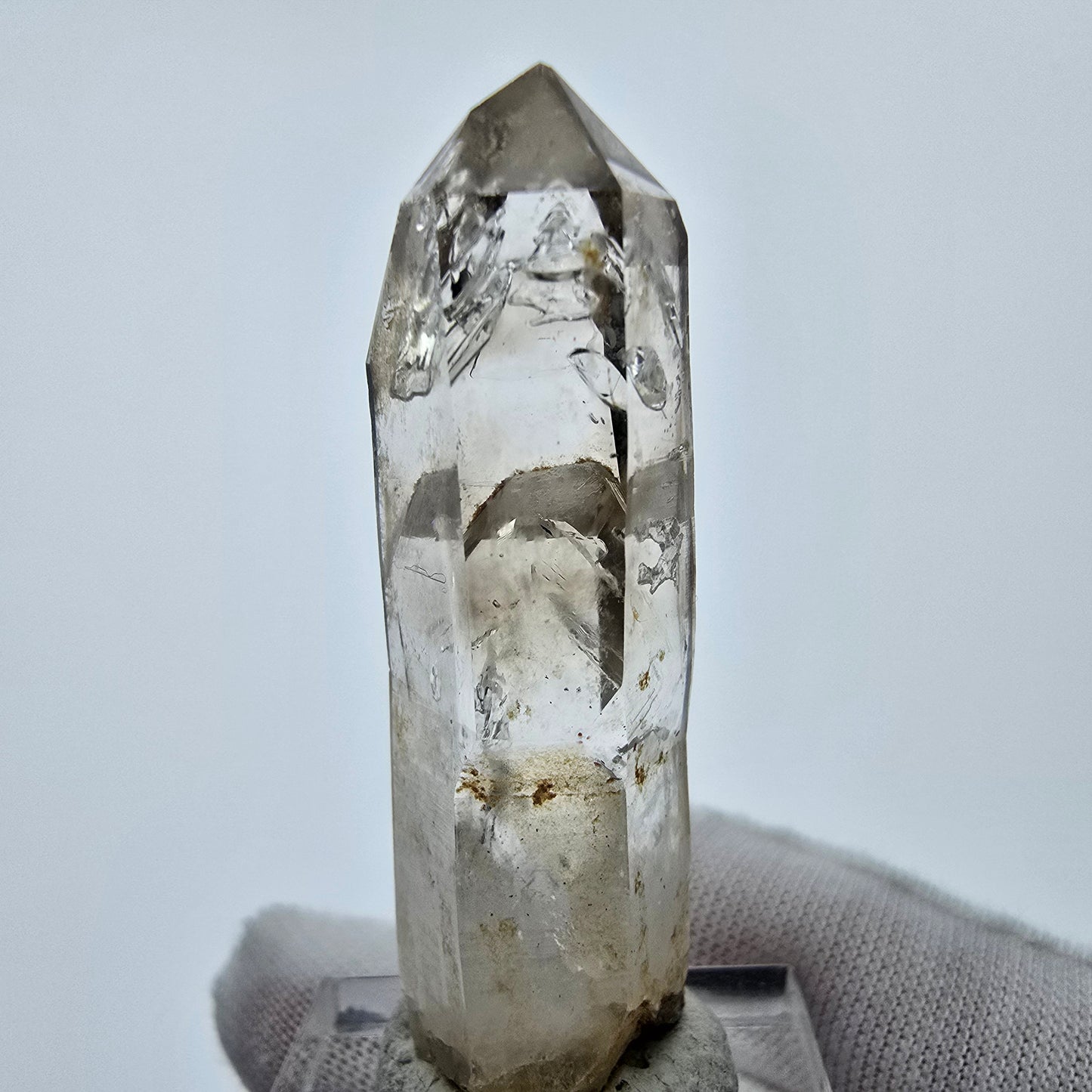 Enhydro Phantom Quartz fumé Sceptre Tip 1x Bubble Goboboseb, Namibie 48*14*12mm 