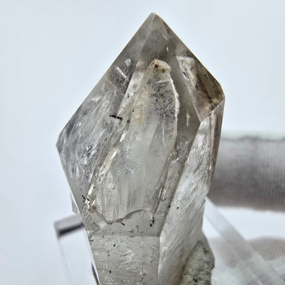 Enhydro Phantom Rauchquarz Zepter Spitze 1x Blase Goboboseb, Namibia 35*27*17mm