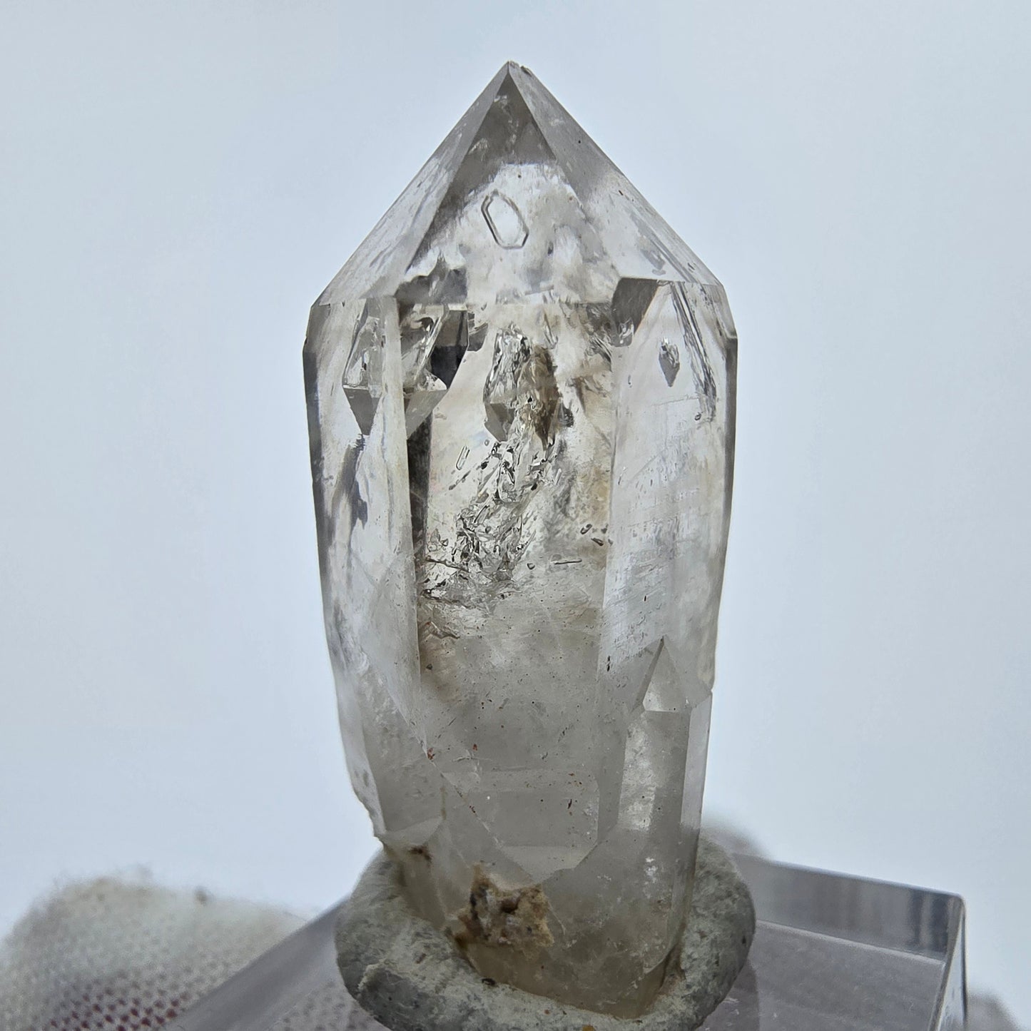 Enhydro Phantom Smoky Quartz Sceptre Tip 1x Bubble Goboboseb, Namibie 38*19*16mm 
