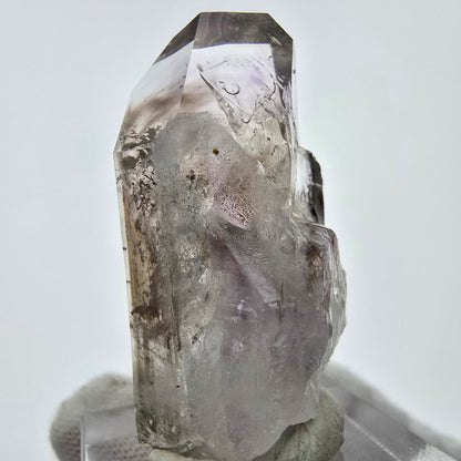 Cristal d'améthyste fantôme Enhydro 1x Bubble Goboboseb Namibie 38*20*17mm Collection 