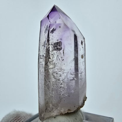 Cristal d'améthyste fantôme transparent Goboboseb, Namibie 41*15*11mm Collection 
