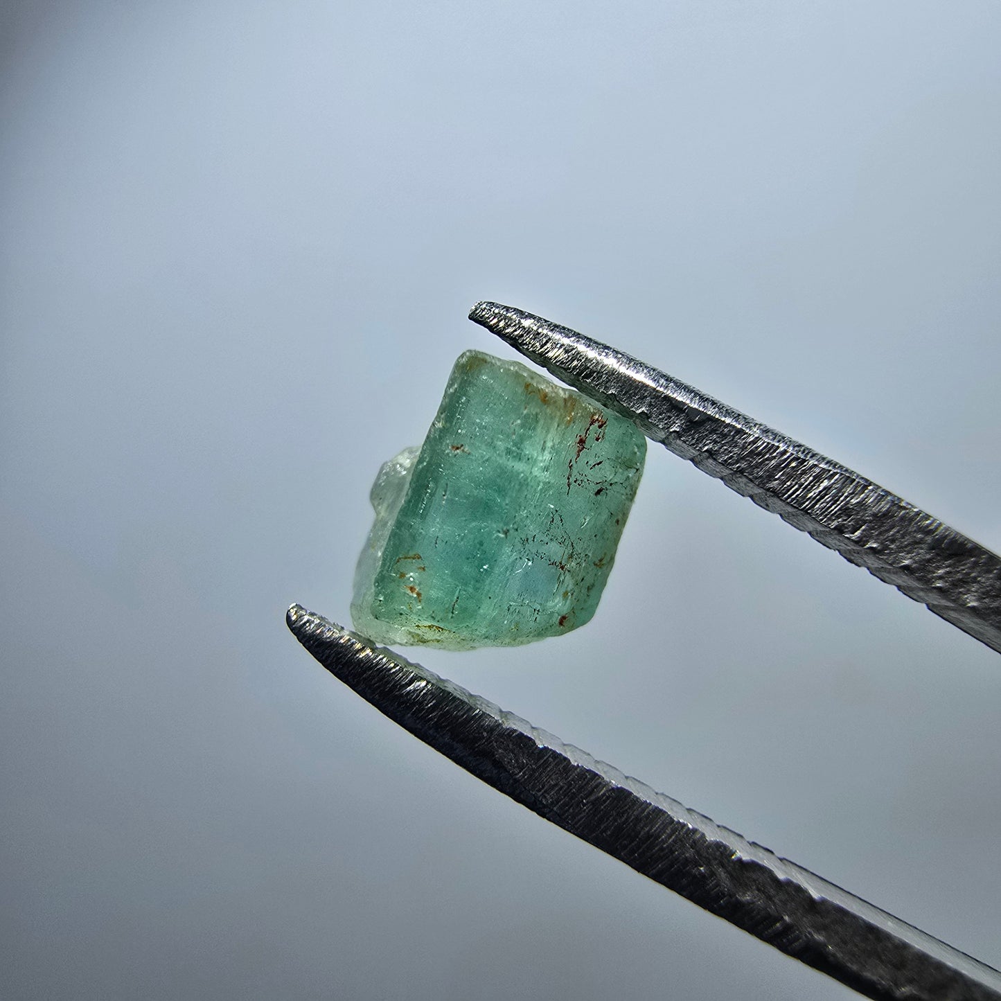 Cristal d'émeraude rare, vert Colombie #7962