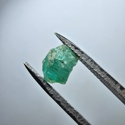 Cristal d'émeraude rare, vert Colombie #7974