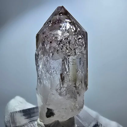 Sceptre d'améthyste fantôme Enhydro, 1x Bubble Goboboseb, Namibie 40 x 18 x 13 mm 