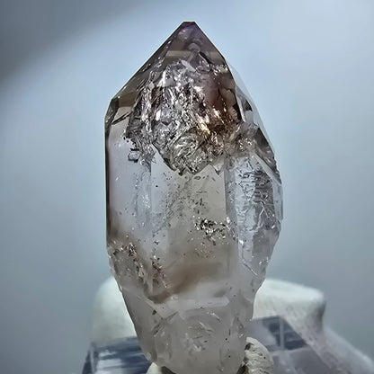 Sceptre d'améthyste fantôme Enhydro, 1x Bubble Goboboseb, Namibie 40 x 18 x 13 mm 