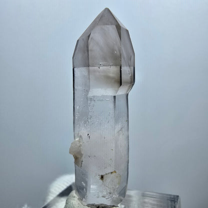 Quartz fumé fantôme transparent DT Scepter Point Goboboseb, Namibie 39 x 11 x 9 mm 