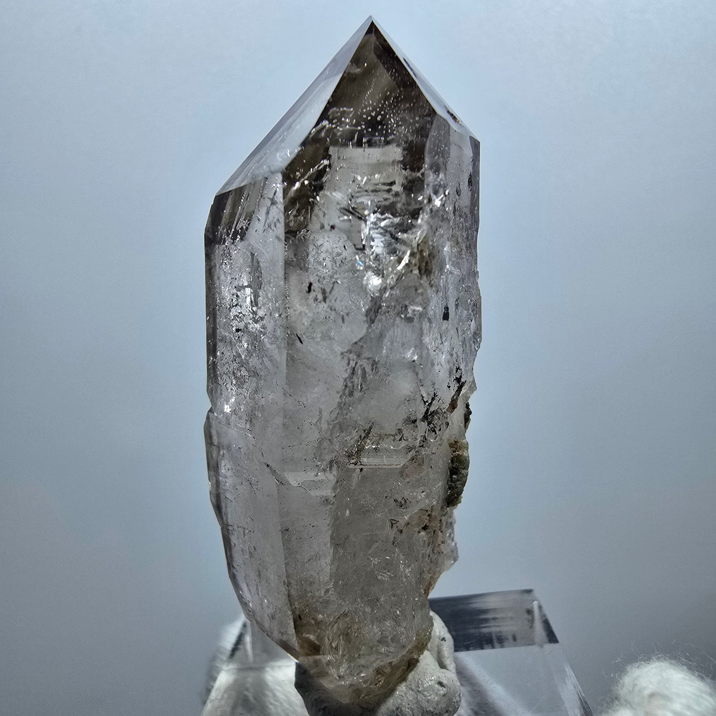 Quartz fumé fantôme transparent DT Scepter Point Goboboseb, Namibie 51 x 25 x 20 mm 