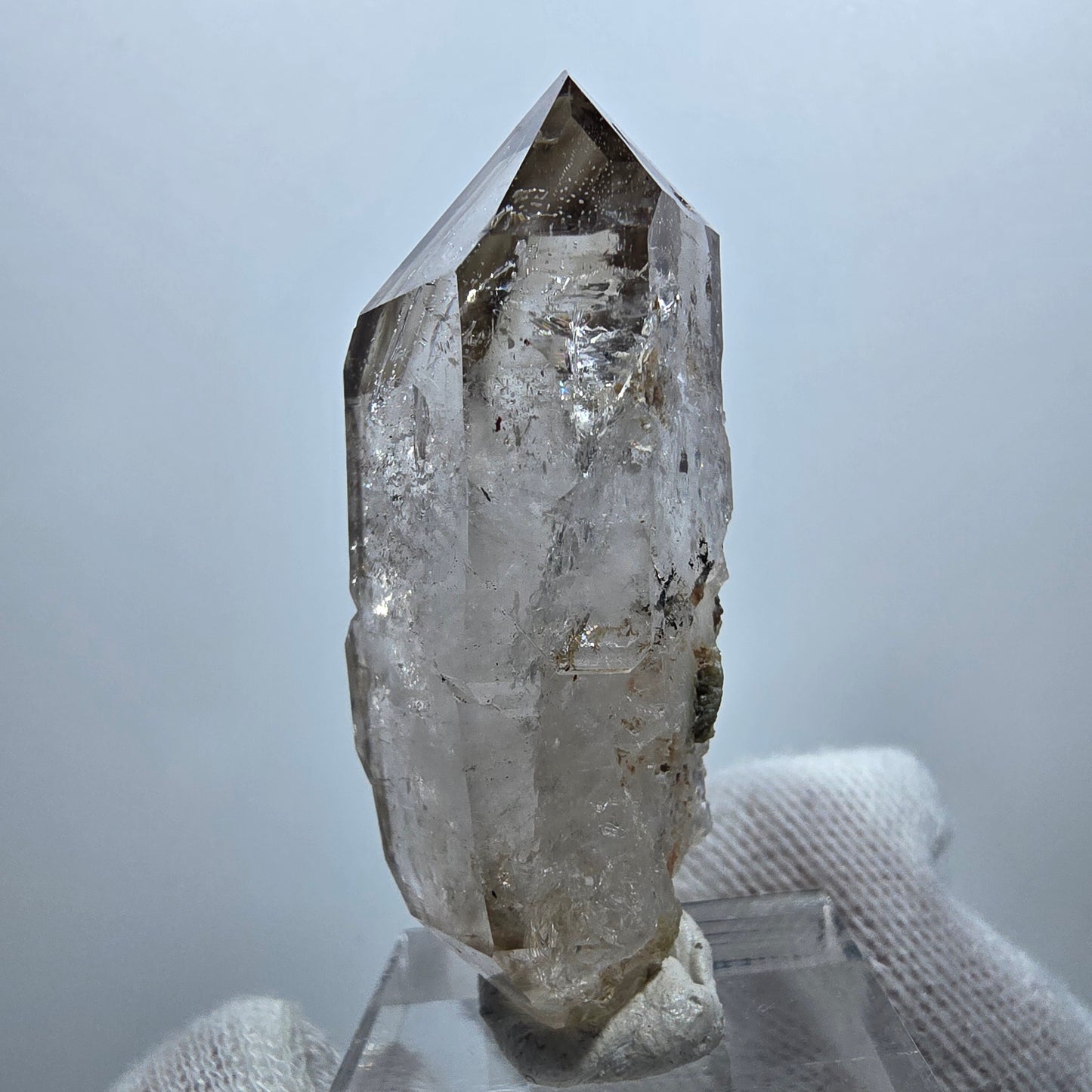 Quartz fumé fantôme transparent DT Scepter Point Goboboseb, Namibie 51 x 25 x 20 mm 