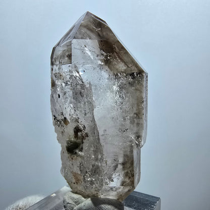 Quartz fumé fantôme transparent DT Scepter Point Goboboseb, Namibie 51 x 25 x 20 mm 