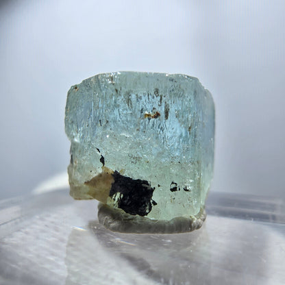 Seltener Aquamarin X mit Schörl Turmalin Erongo, Namibia 13*11*10mm