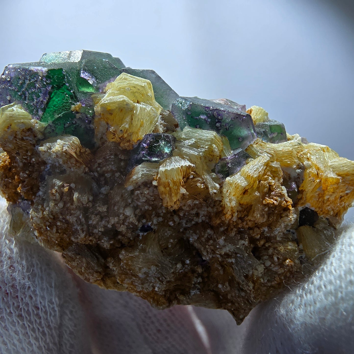 Phantom Fluorite Cube hexagonal, zonal Muscovite specimen Erongo Namibia 49*29*26mm 