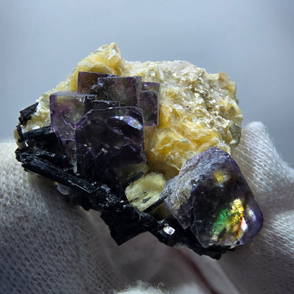 Bunte Phantom Fluorit Würfel Muskovit Schörl Turmalin Erongo, Namibia 41*33*26mm